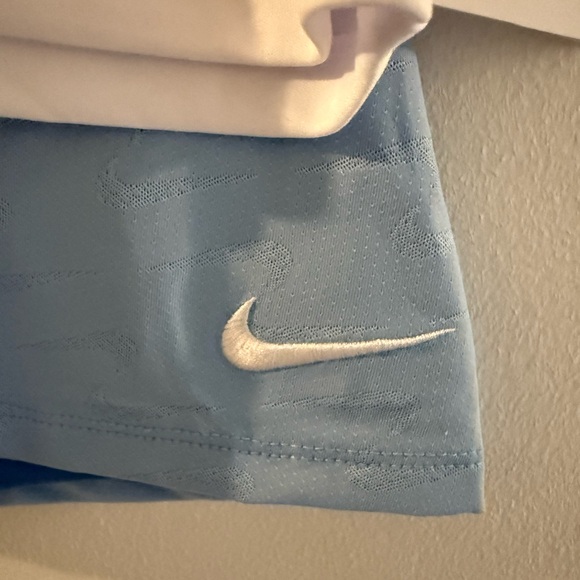 Nike Girls' White and Blue 2-Piece Set - Picture 3 of 4